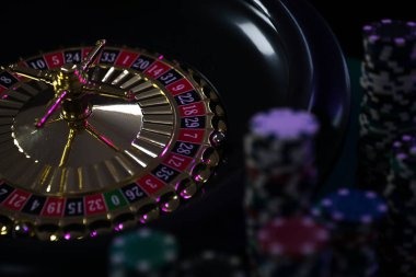 The Dog House bonus round on nekobet99 showing free spins counter and multiplier display